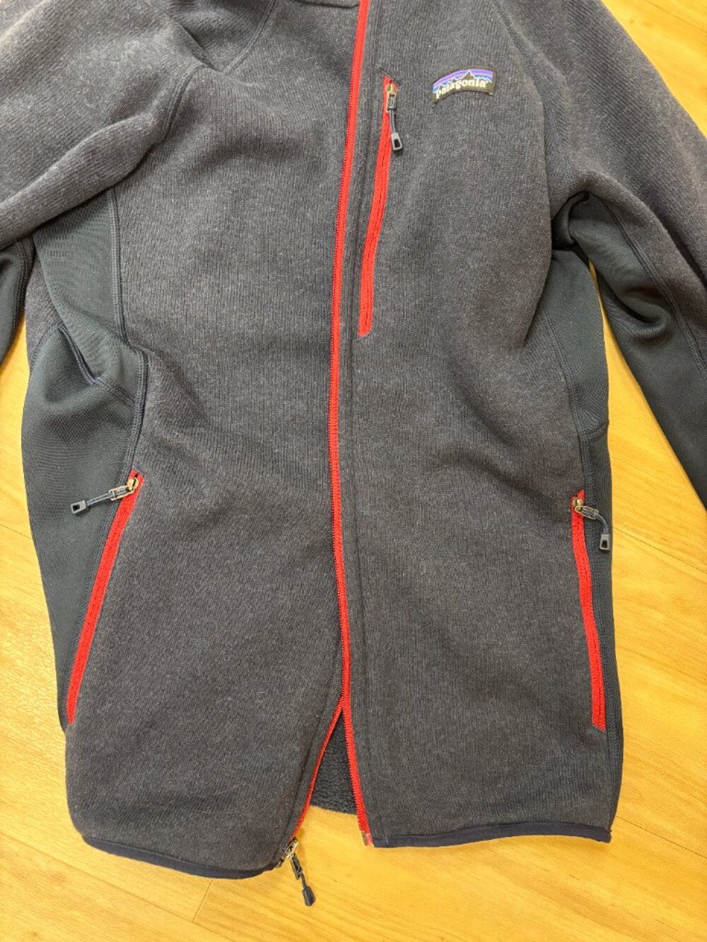 Patagonia Better Sweater Hooded Performance Fleece Navy Red Accents Full Zip - Picture 3 of 6